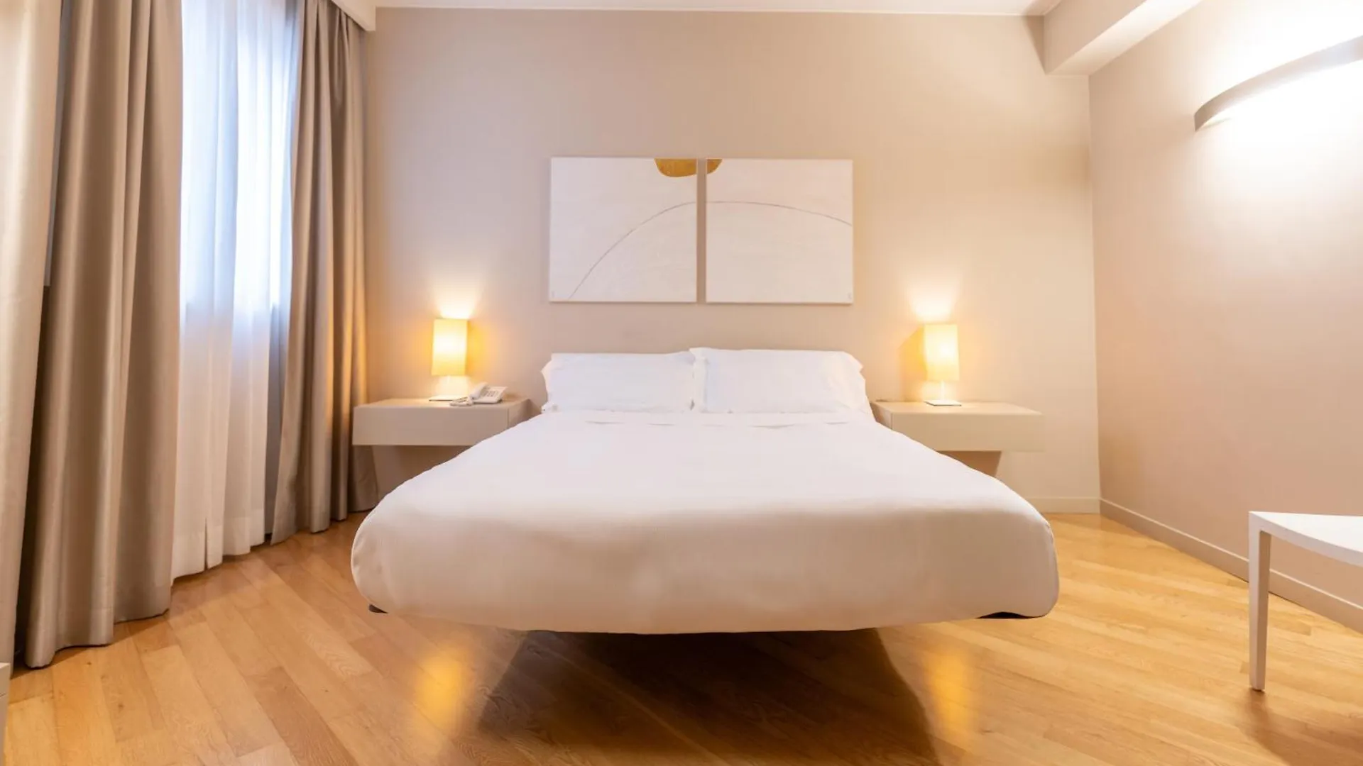 Home 15 Residence Hotel Catania 3*,  Italy