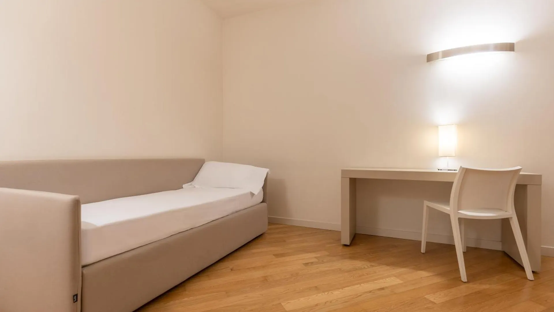 Home 15 Residence Hotel Catania 3*,  Italy