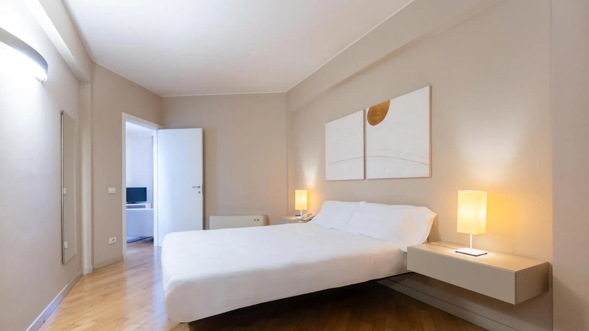 Home 15 Residence Hotel Catania 3*,